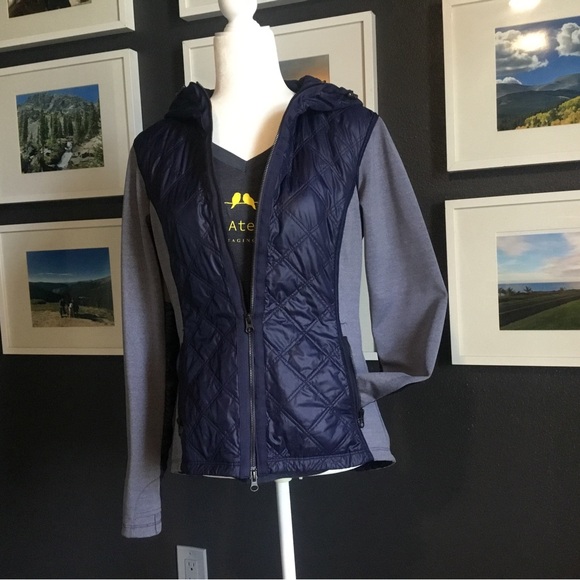Athleta Aries Jacket Size: M EUC - Picture 6 of 10